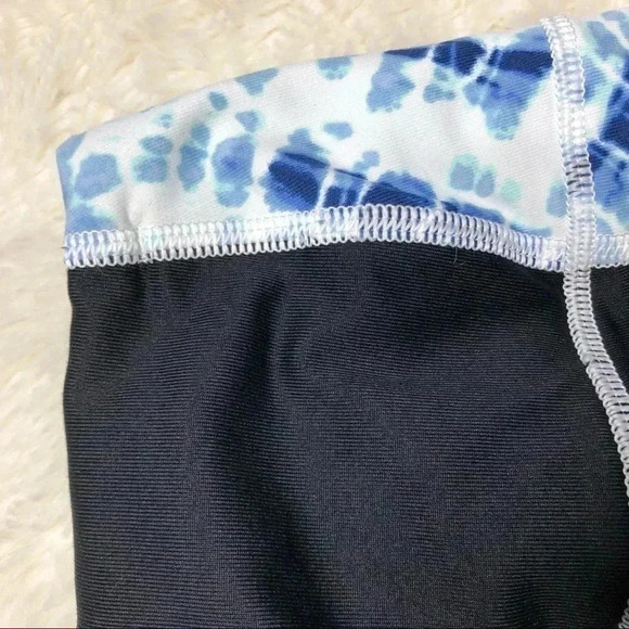 Victoria’s Secret Knockout Capri Crop  Leggings SM - Picture 16 of 16